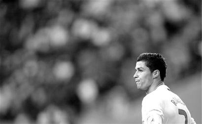 米兰旧将：迈尼昂是意甲最强门将，他不会受合同影响（米兰名宿：迈尼昂是意甲第一门将，合同不会影响他）