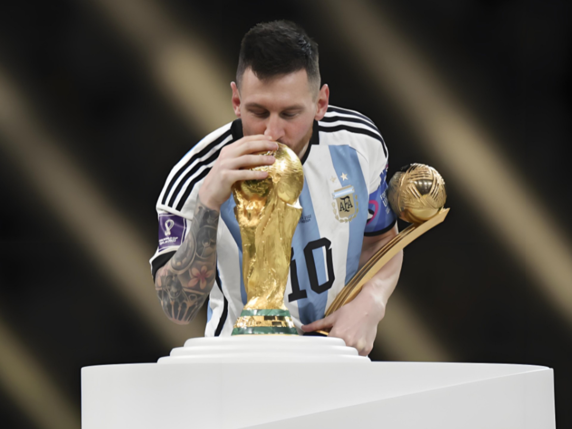 河南体院学子第八届中国大学生中国式摔跤锦标赛斩获一金