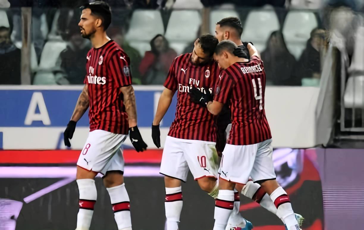 B费成为英超历史上第五位连续5个客场送出助攻的球员