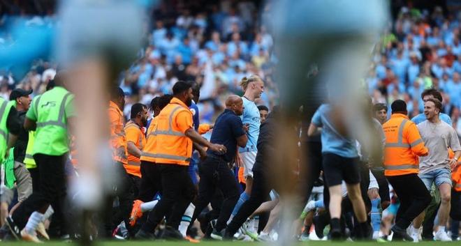 天赋！路易斯作为菜鸟教练，执教弗拉门戈仅14个月收获5冠