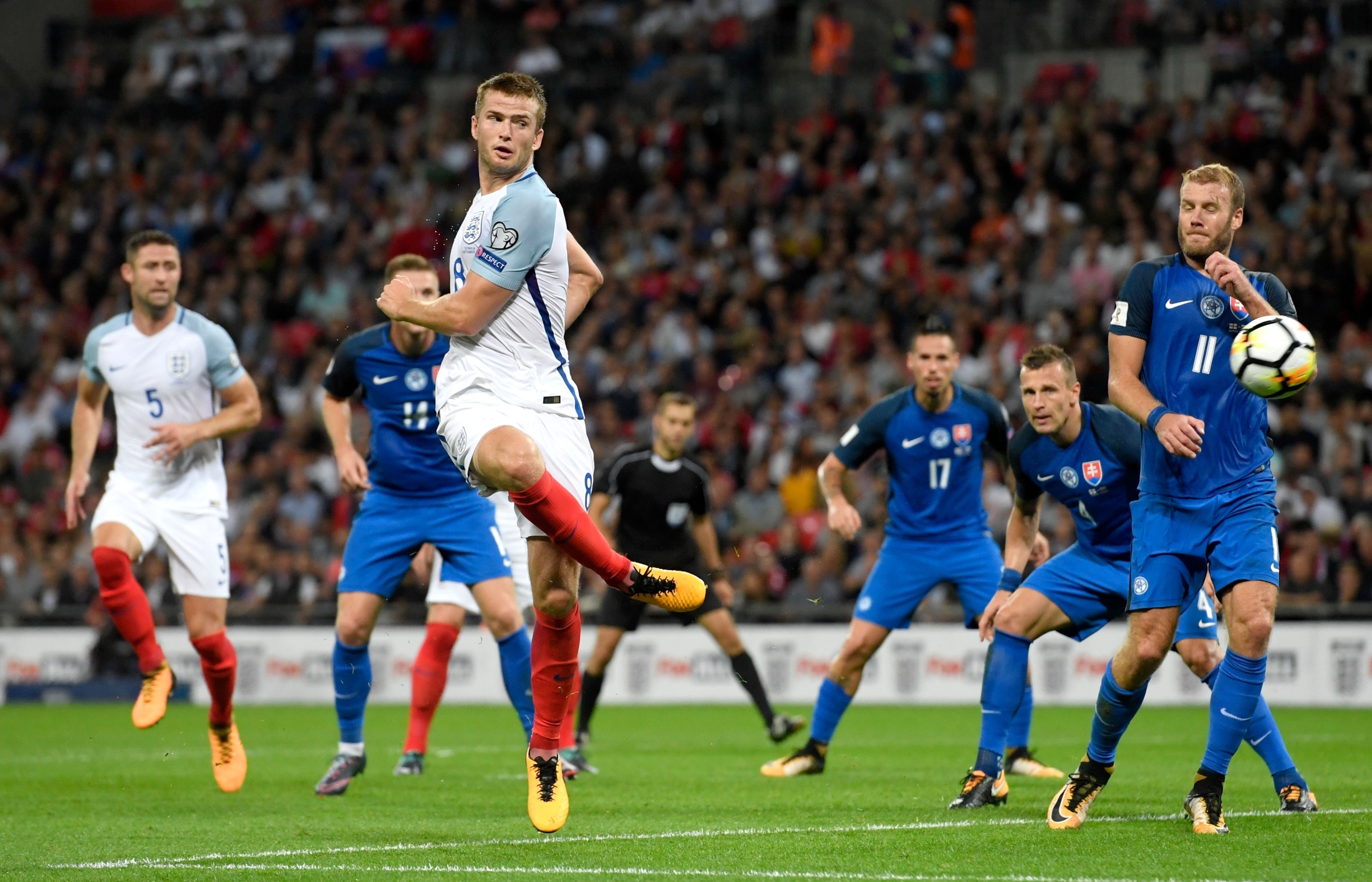 杯赛八强出炉！广厦山西大概率四强会面，上海广东首轮对决成焦点