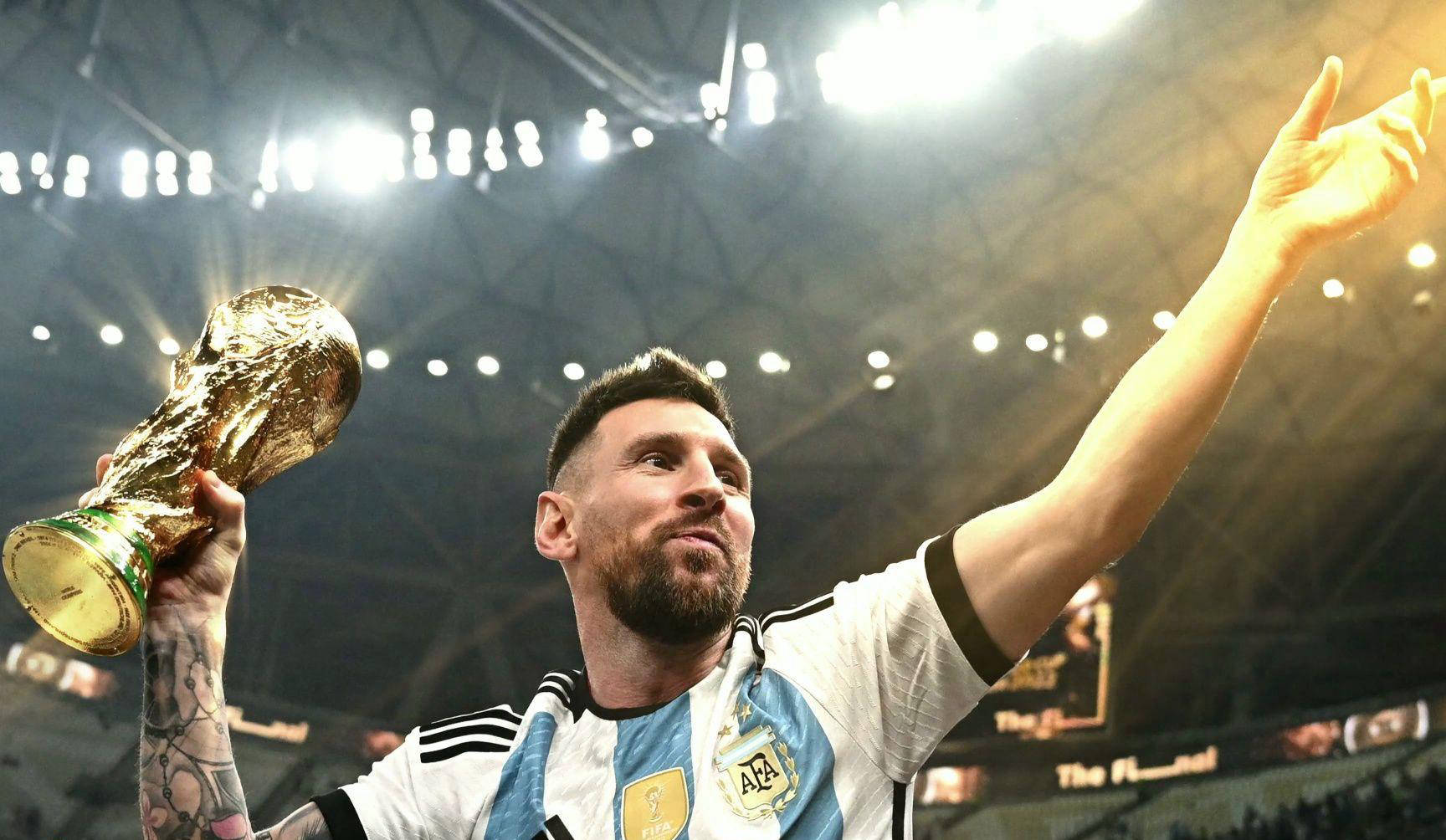 静候足协杯决赛，苏州奥体中心的草皮已换新（足协杯决赛将至，苏州奥体中心草坪焕然一新）