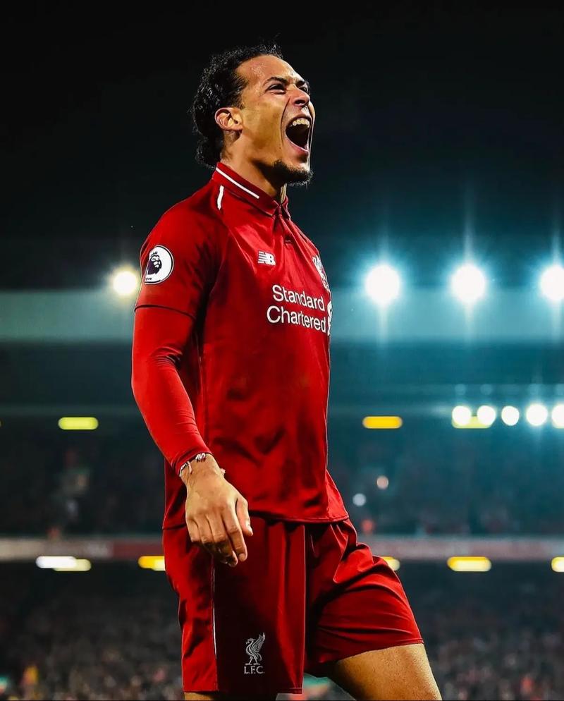 法媒：齐达内是执教法国的热门人选，但他要先解决赞助商问题（法媒：齐达内领跑法国队主帅人选，但须先处理赞助商难题）